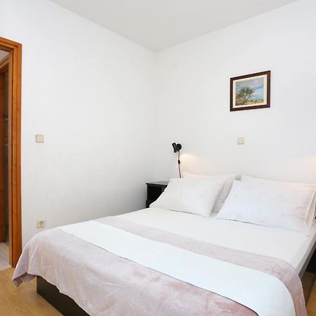 Apartments By The Sea Rastici, Ciovo - 11723 Trogir Room photo