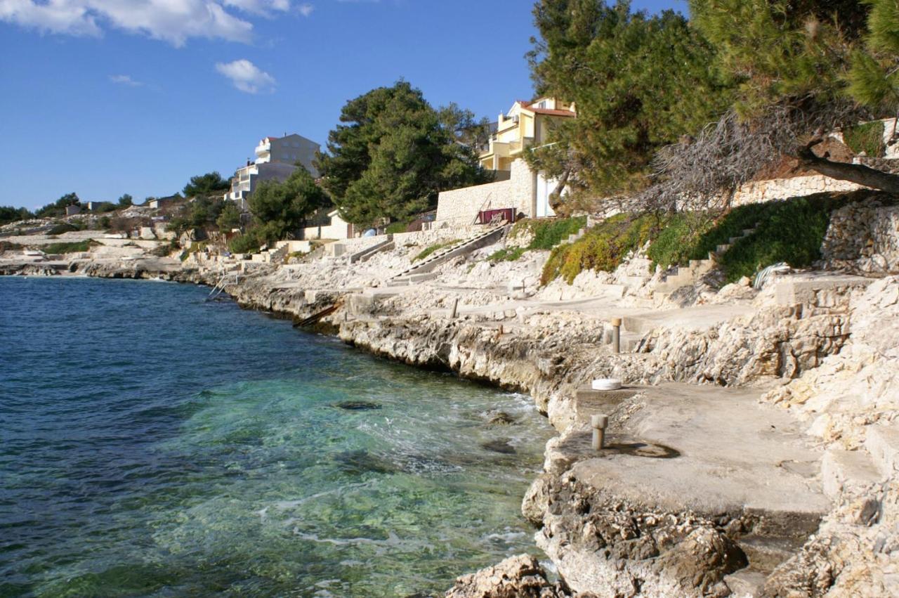 Apartments By The Sea Rastici, Ciovo - 11723 Trogir Exterior photo