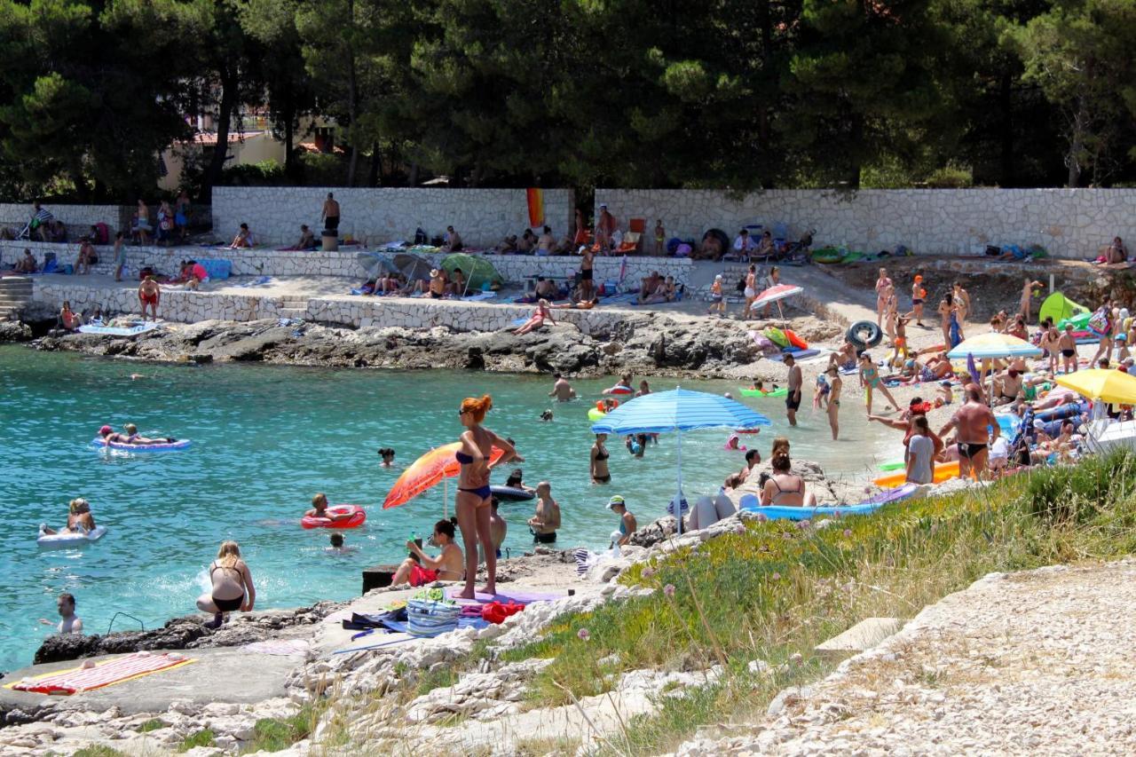 Apartments By The Sea Rastici, Ciovo - 11723 Trogir Exterior photo