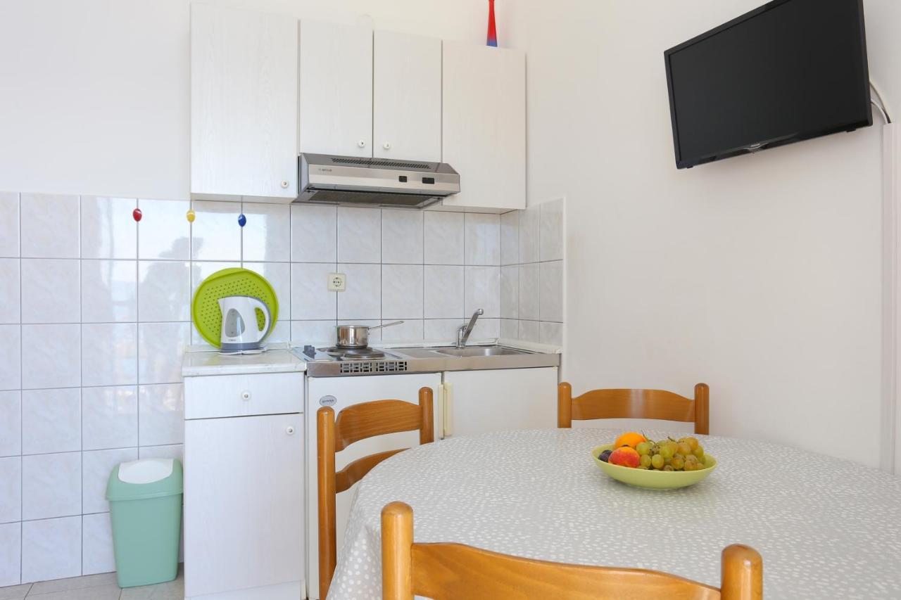 Apartments By The Sea Rastici, Ciovo - 11723 Trogir Exterior photo