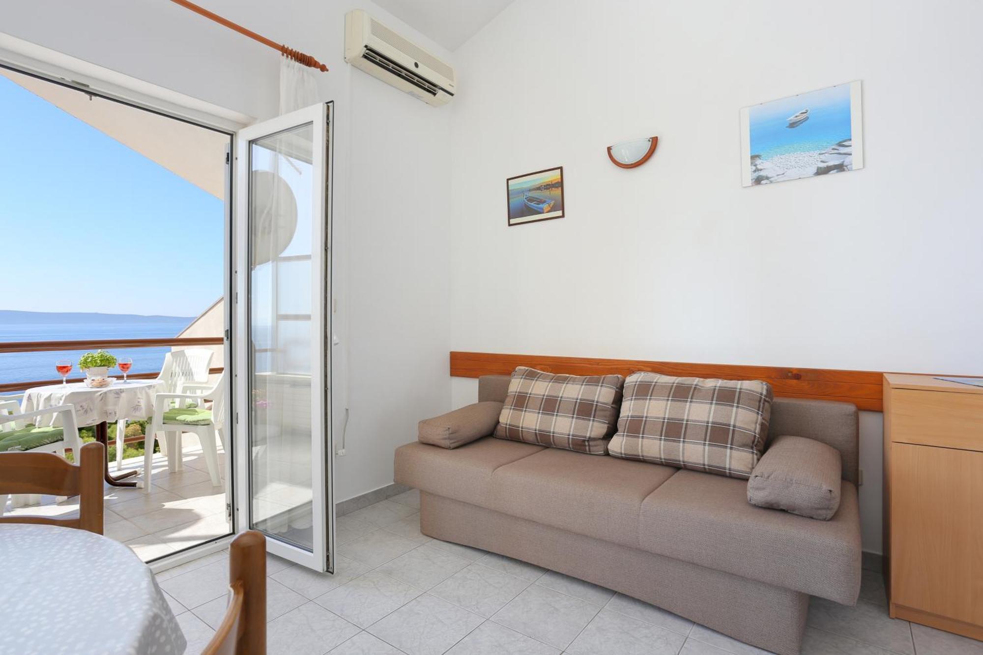 Apartments By The Sea Rastici, Ciovo - 11723 Trogir Room photo