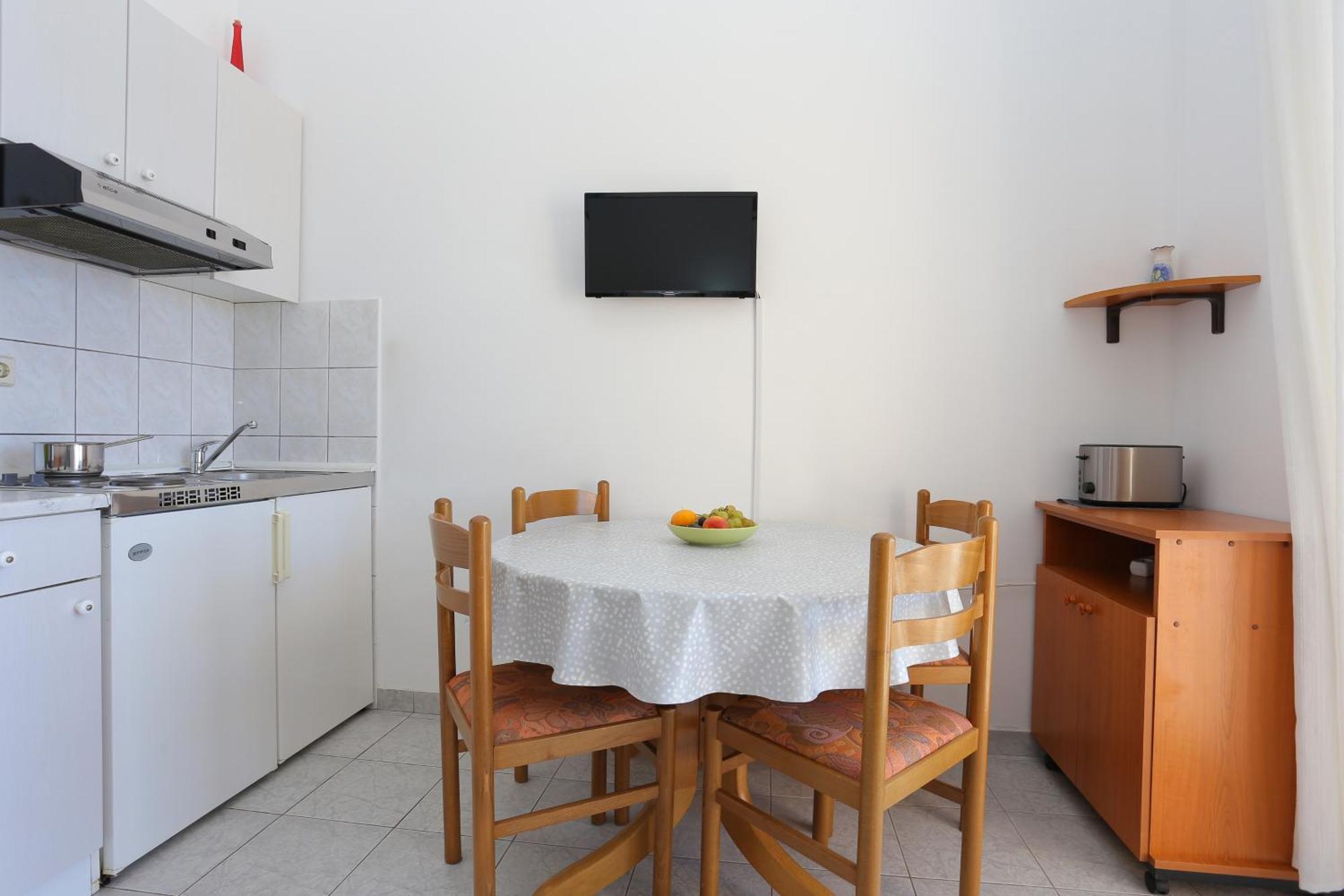 Apartments By The Sea Rastici, Ciovo - 11723 Trogir Room photo