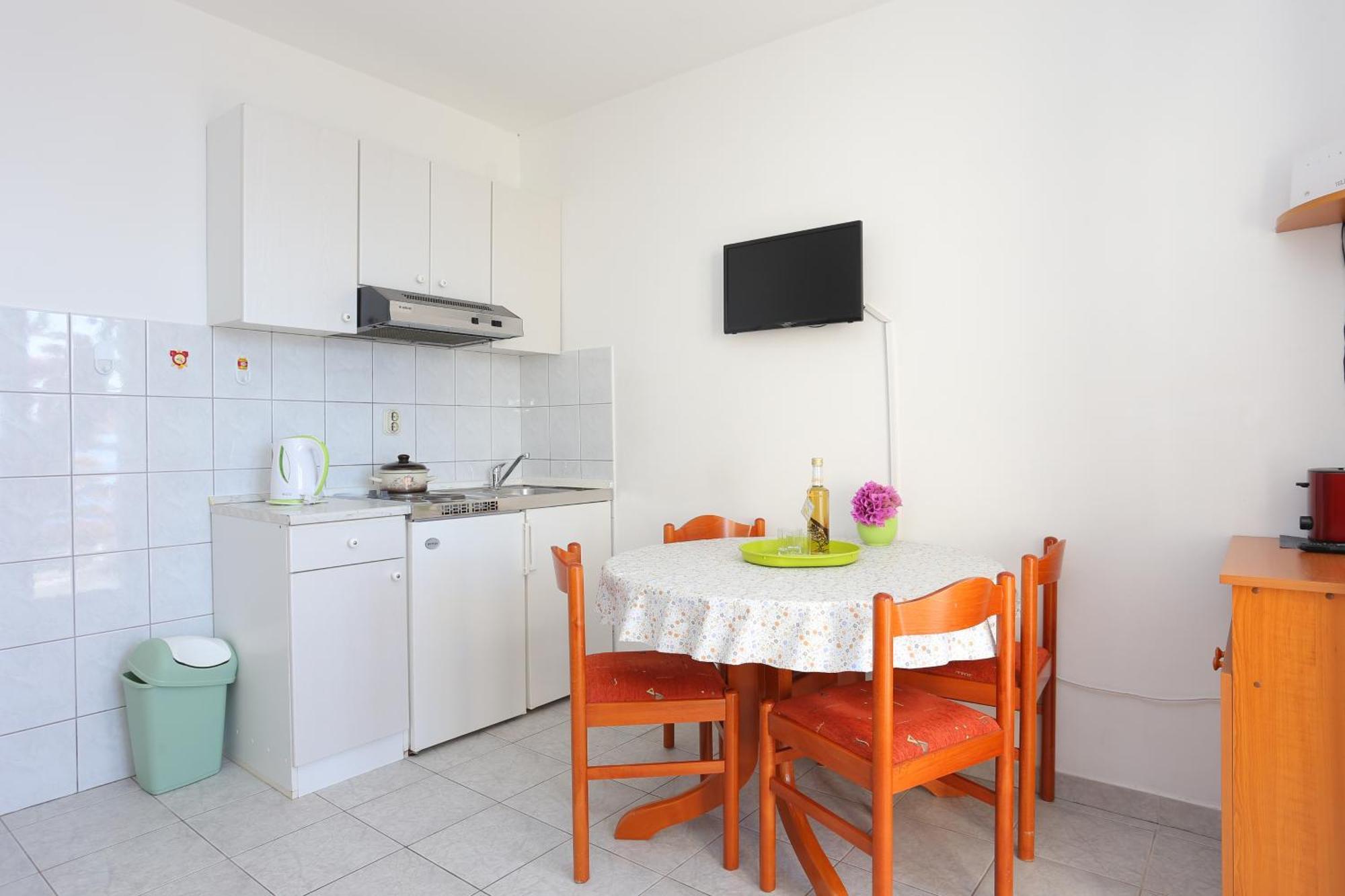 Apartments By The Sea Rastici, Ciovo - 11723 Trogir Room photo